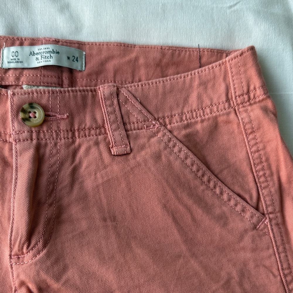 Abercrombie & Fitch Women's Dusty Coral Denim-Style Shorts - Picture 3 of 4